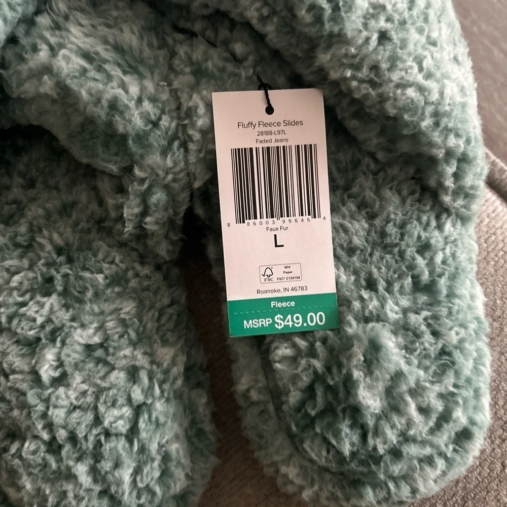 Vera Bradley Green Plush Cozy Winter Slippers Size L - Picture 6 of 6